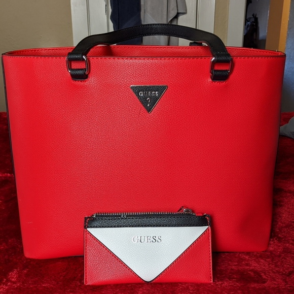 Guess Bags Used Guess Purses Poshmark